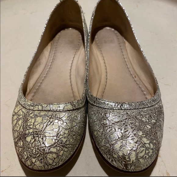 Frye silver flats - Picture 2 of 4